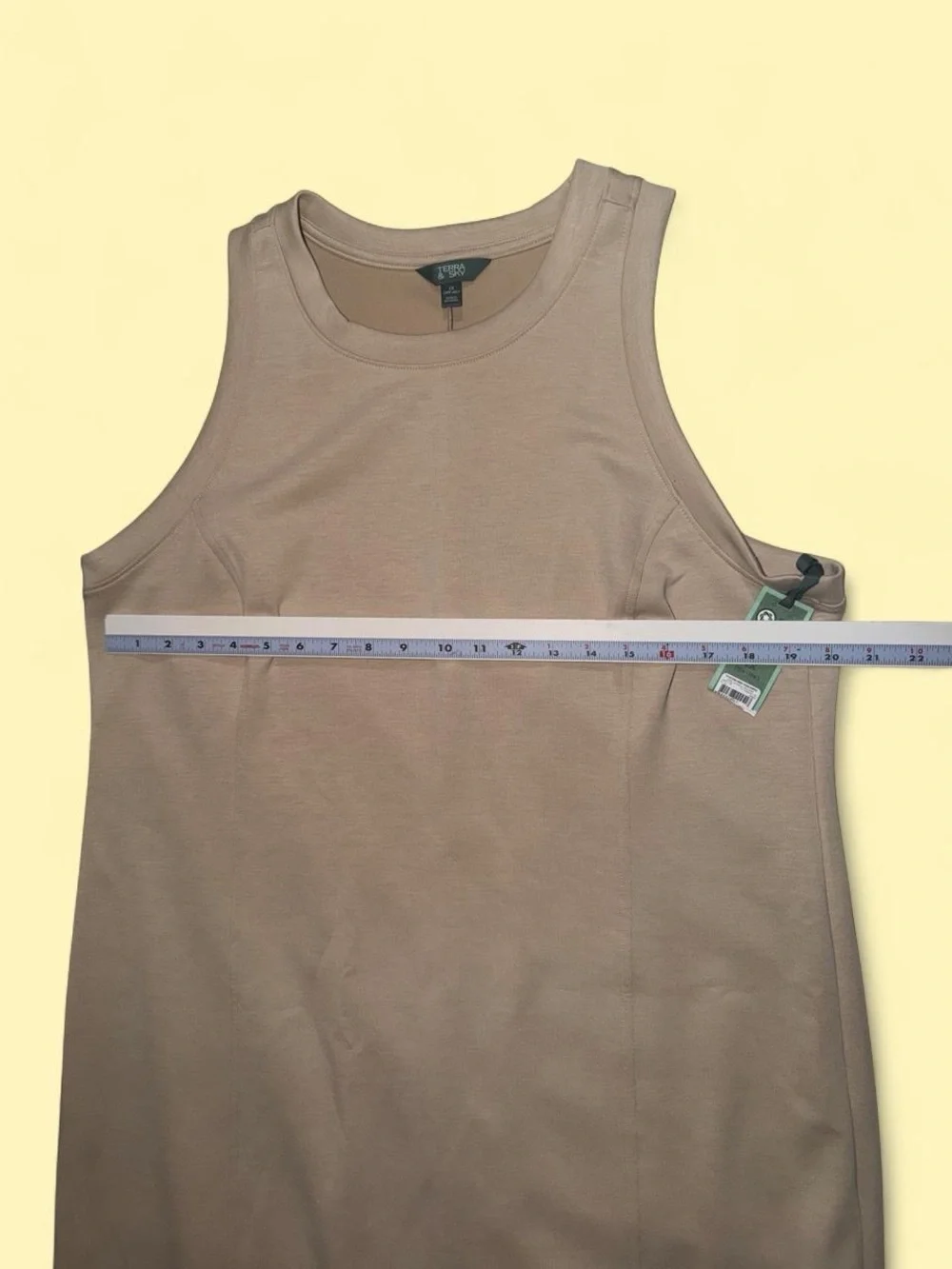 NWT Sleeveless Terra and Sky Midi Dress in khaki